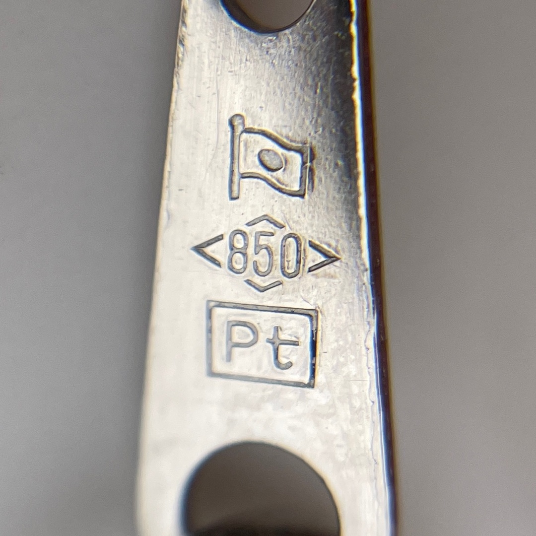 ダイヤモンド デザインネックレス Pt900