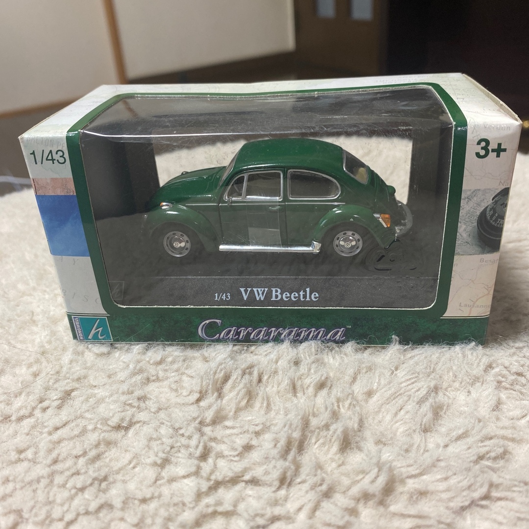 Volkswagen(フォルクスワーゲン)のCararama製 1/43　フォルクスワーゲン　ビートル　グリーン エンタメ/ホビーのおもちゃ/ぬいぐるみ(模型/プラモデル)の商品写真