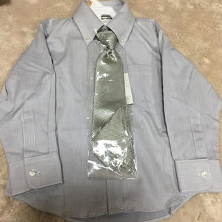 キッズシャツ ネクタイ ポケットチーフ3点セット入園式 卒園式 結婚式(ドレス/フォーマル)