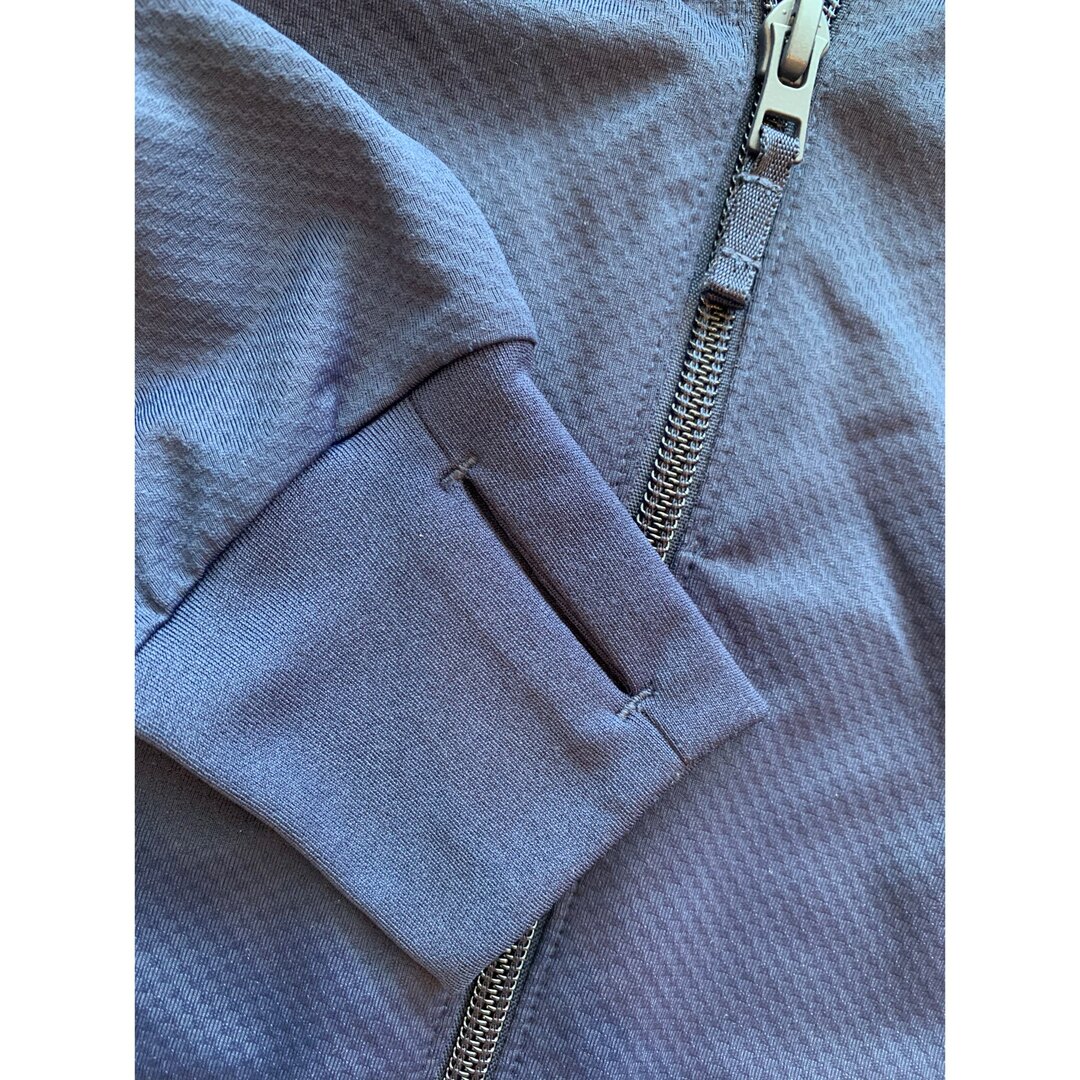 UNIQLO(ユニクロ)のKIDS エアリズムUVカットメッシュジャケット（長袖） キッズ/ベビー/マタニティのキッズ服男の子用(90cm~)(ジャケット/上着)の商品写真