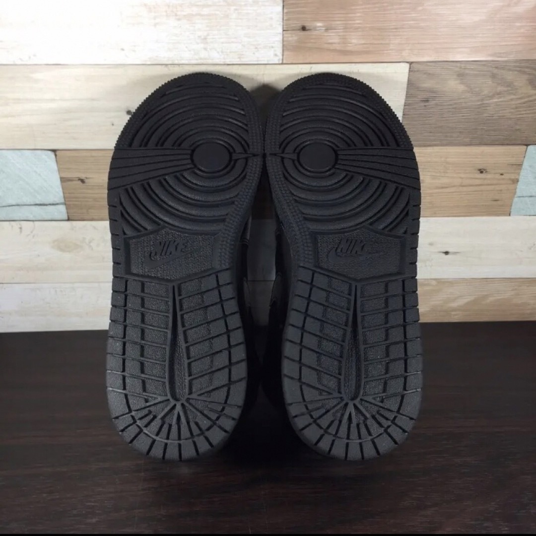 NIKE - NIKE JORDAN BRAND AIR JORDAN 1 MID 23cmの通販 by USED