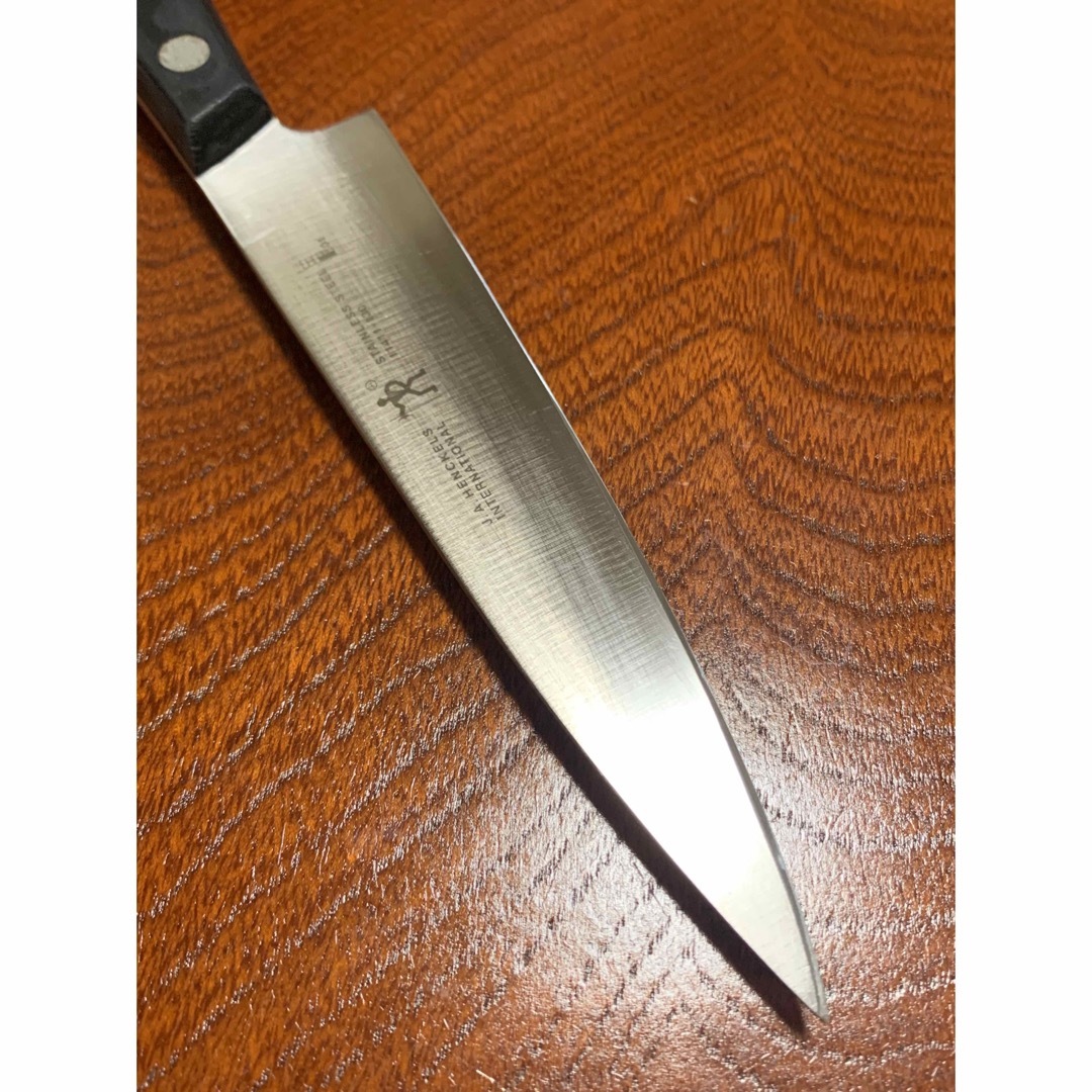 Zwilling J.A. Henckels(ツヴィリングジェイエーヘンケルス)のペティナイフ-J.A.Henckels-11411-130 ★送料無料 インテリア/住まい/日用品のキッチン/食器(調理道具/製菓道具)の商品写真