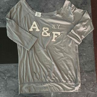 アバクロンビーアンドフィッチ(Abercrombie&Fitch)のAbercrombie&Fitch トップス  七分袖(Tシャツ(長袖/七分))