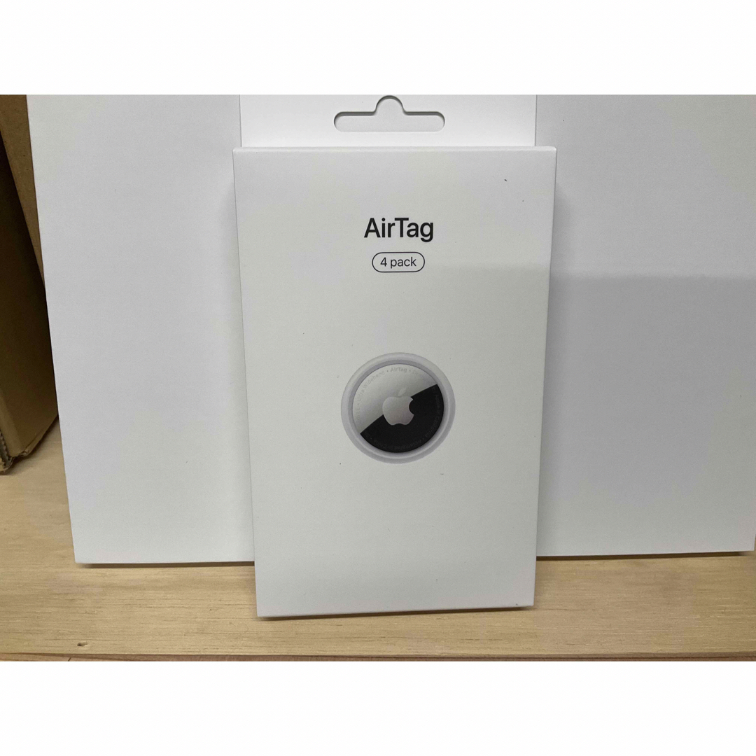 Apple(アップル)のairtag エアータグ　4パック入り1箱 スマホ/家電/カメラのスマホアクセサリー(その他)の商品写真