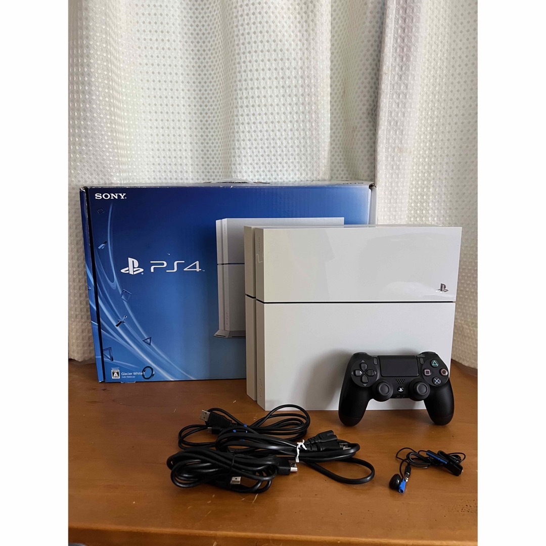 送料込み！SONY PlayStation4 本体 CUH-1100AB02