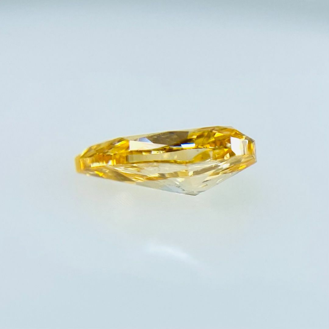 FANCY VIVID YELLOW ORANGE 0.352ct PS レディースのアクセサリー(その他)の商品写真