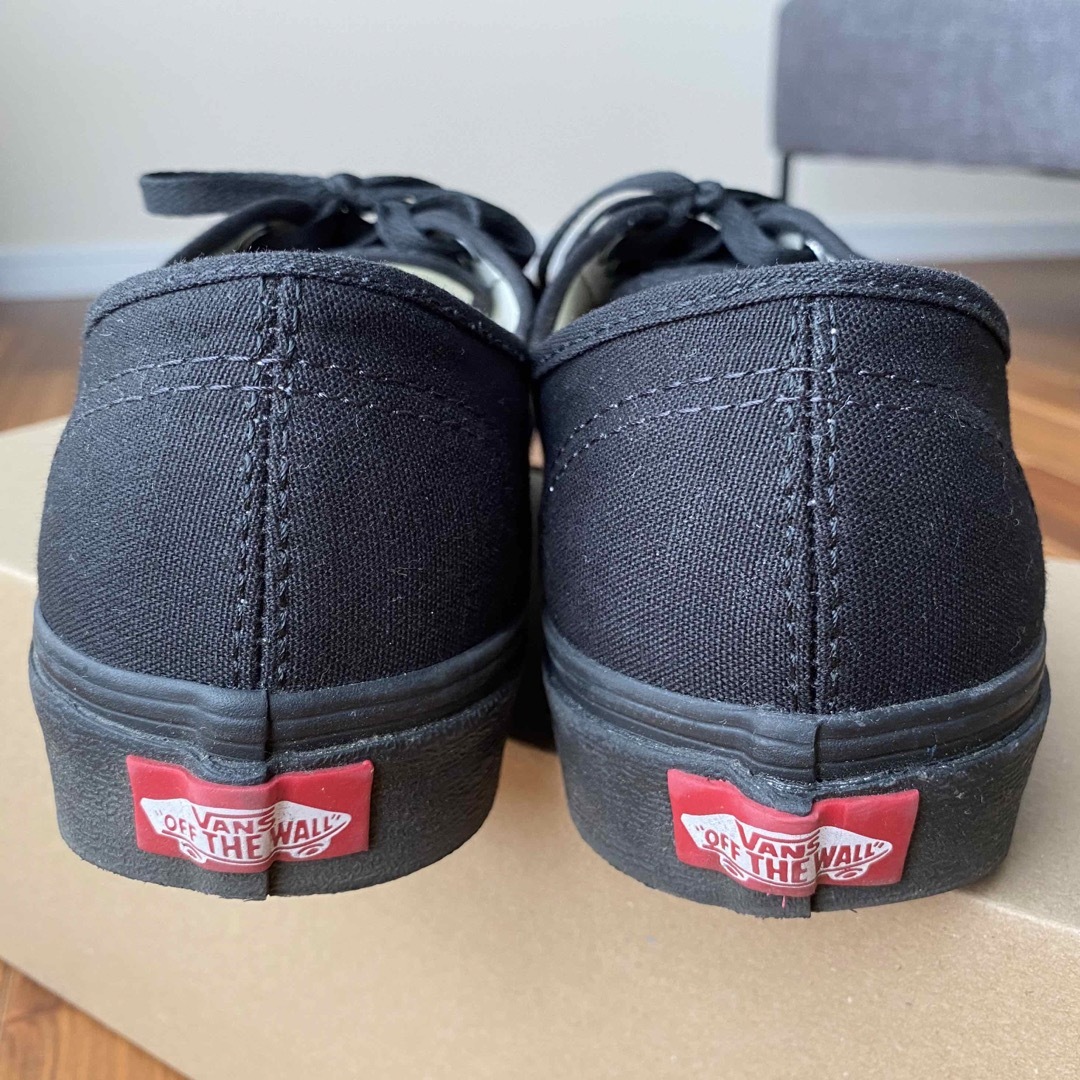 VANS(ヴァンズ)の⚫︎専用⚫︎vans⭐︎オールブラック25.5 メンズの靴/シューズ(スニーカー)の商品写真