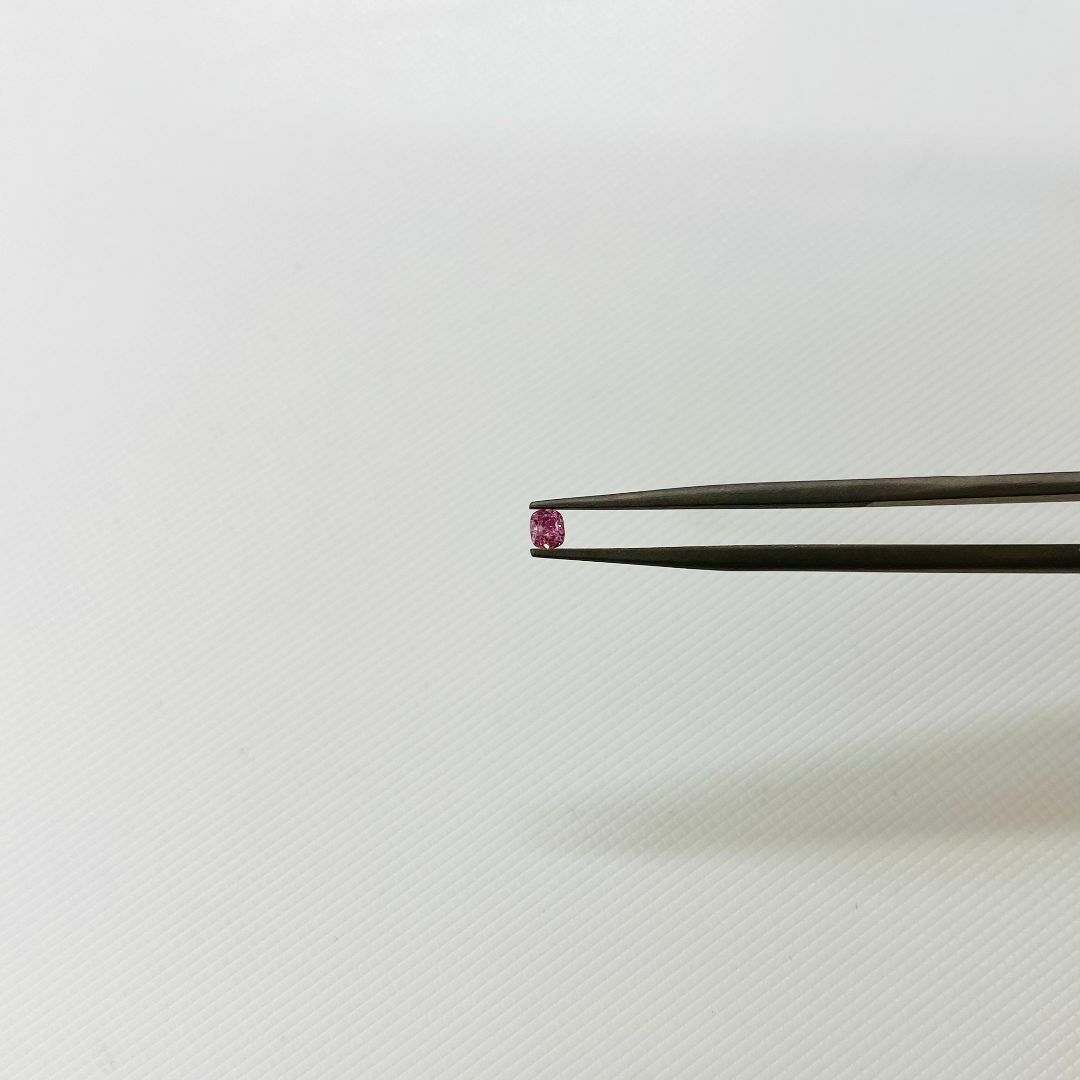 FANCY VIVID PURPLE PINK 0.074ct X/RT2270 レディースのアクセサリー(その他)の商品写真