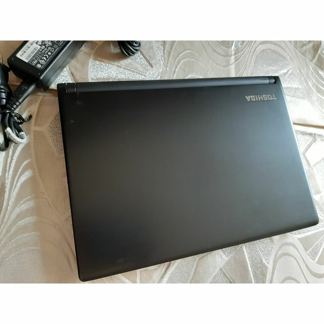 東芝 R73B i3 6100U 256GB/SSD 8G ノートパソコン