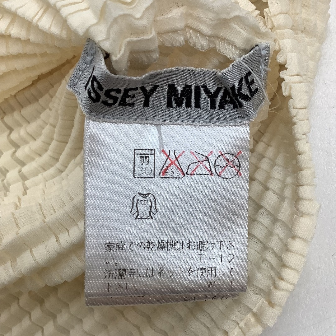 ISSEY MIYAKE PLEATS(T.) ワッフル加工カットソー