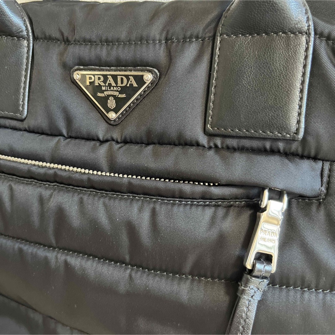 PRADA　プラダテスートナイロンボンバーハンドバッグトライアングル　ロゴ金具 1