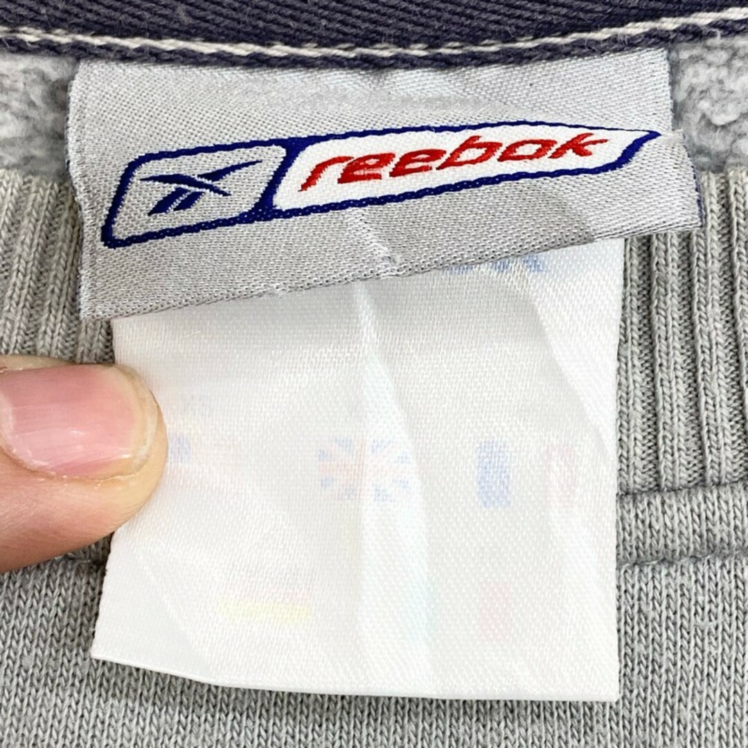 Reebok(リーボック)のUS古着 リーボック Reebok スウェット シャツ トレーナー ロゴ 刺繍 サイズ：メンズ XS ライトグレー【中古】 メンズのトップス(スウェット)の商品写真