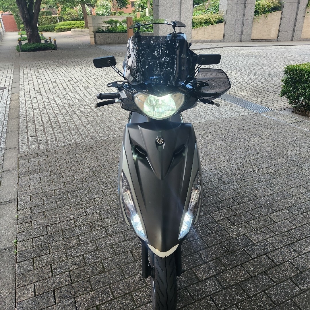 ヤマハ アクシスZ 125cc 黒 ブラック - 車体