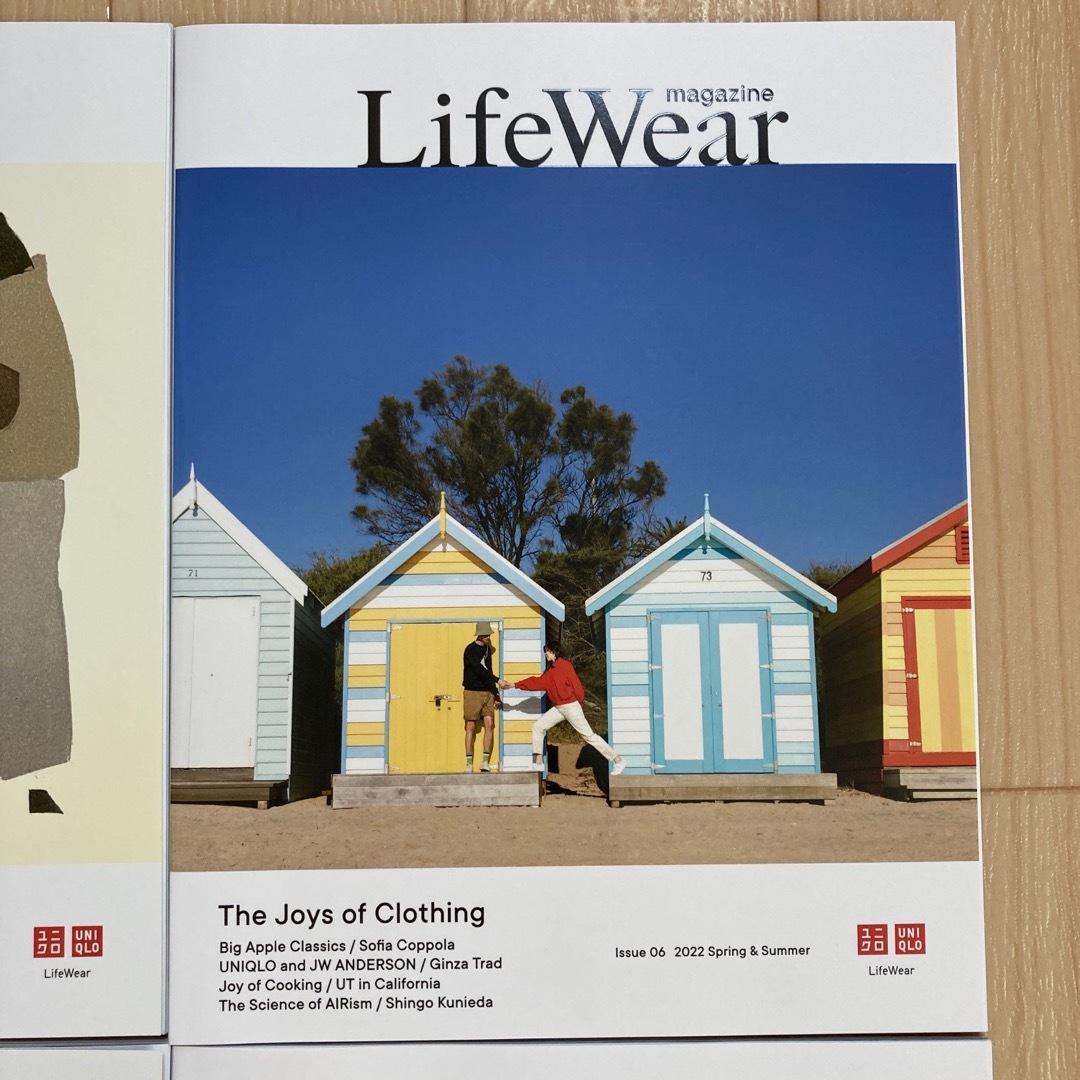 UNIQLO(ユニクロ)のUNIQLO LifeWear magazine マガジンIssue05〜08 エンタメ/ホビーの雑誌(ファッション)の商品写真