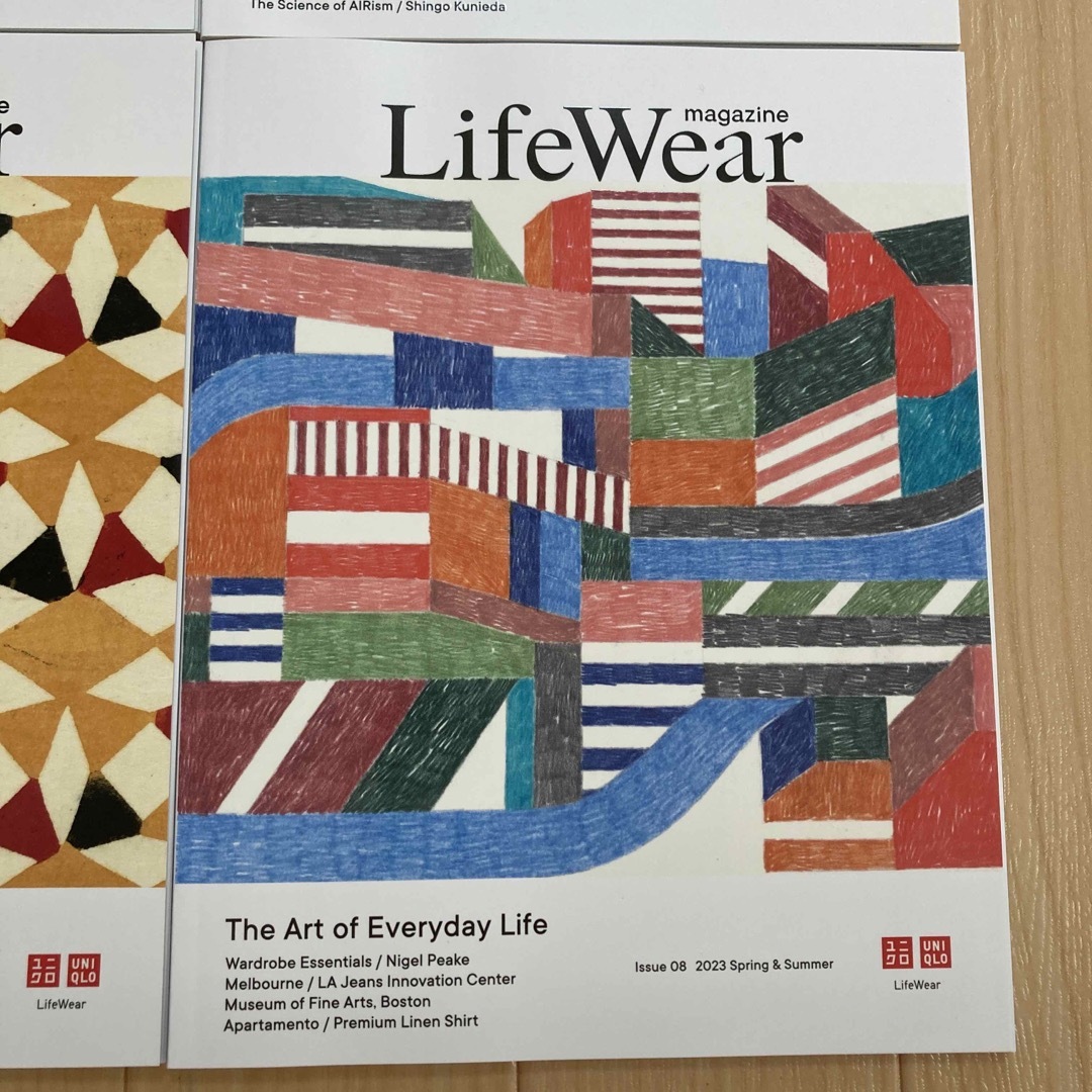 UNIQLO(ユニクロ)のUNIQLO LifeWear magazine マガジンIssue05〜08 エンタメ/ホビーの雑誌(ファッション)の商品写真