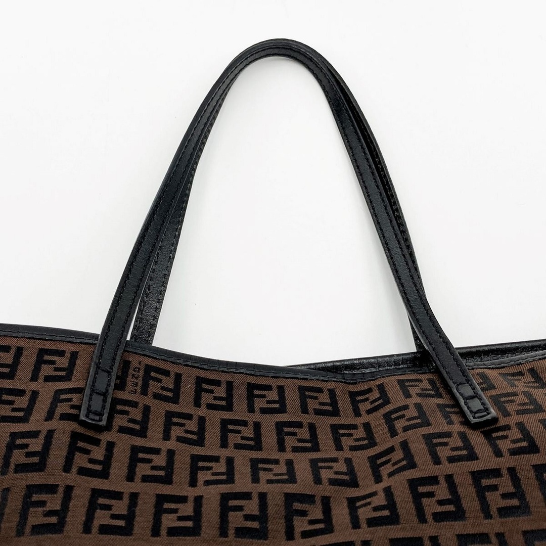 セール 美品 FENDI フェンディ ズッキーノ トートバッグ ショルダーバッグ バッグ ブラウン ナイロン レディース ファッション 8BH074 USED