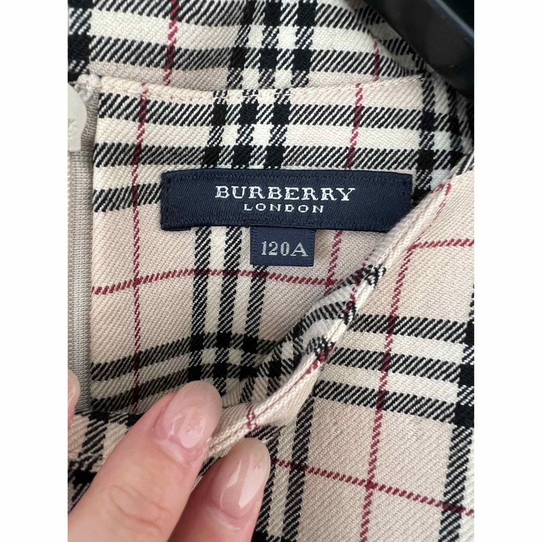 BURBERRY(バーバリー)のバーバリー　ワンピース キッズ/ベビー/マタニティのキッズ服女の子用(90cm~)(ワンピース)の商品写真