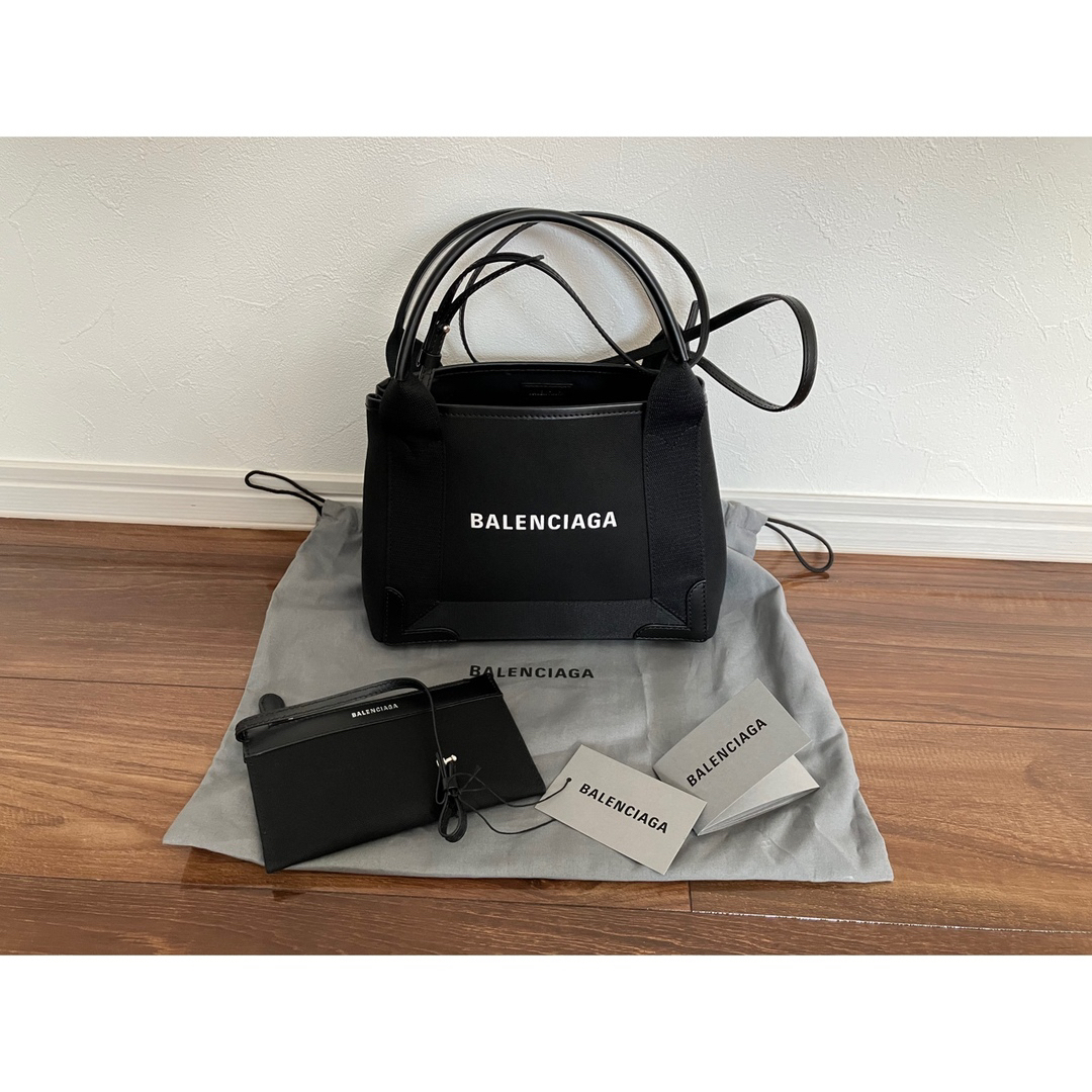 ブラック付属品BALENCIAGA キャンバストートバッグ  XS ブラック