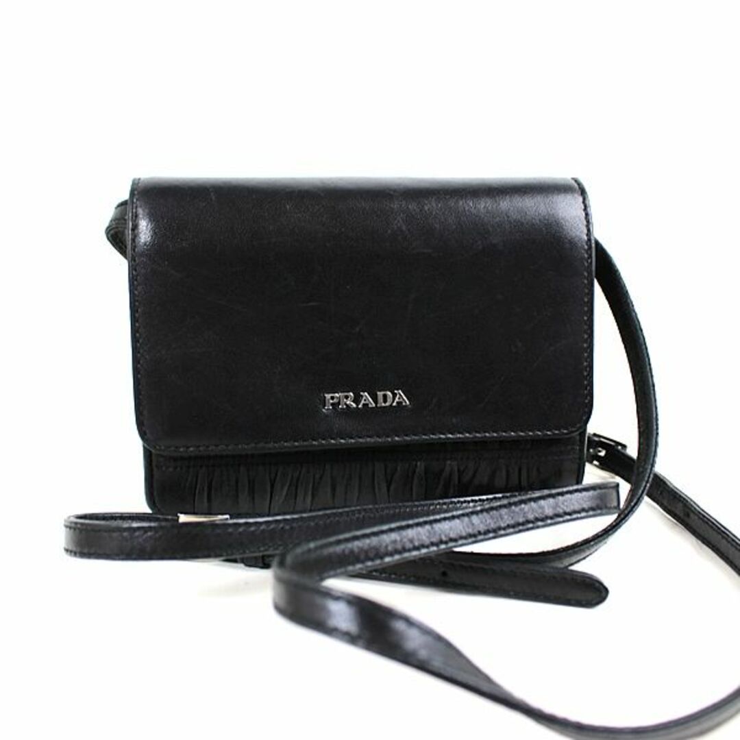 プラダ ショルダーバッグ PRADA ポシェット 斜め掛け ブラック 黒 ミニバッグ 斜め掛けかばん r174 【中古】 | フリマアプリ ラクマ
