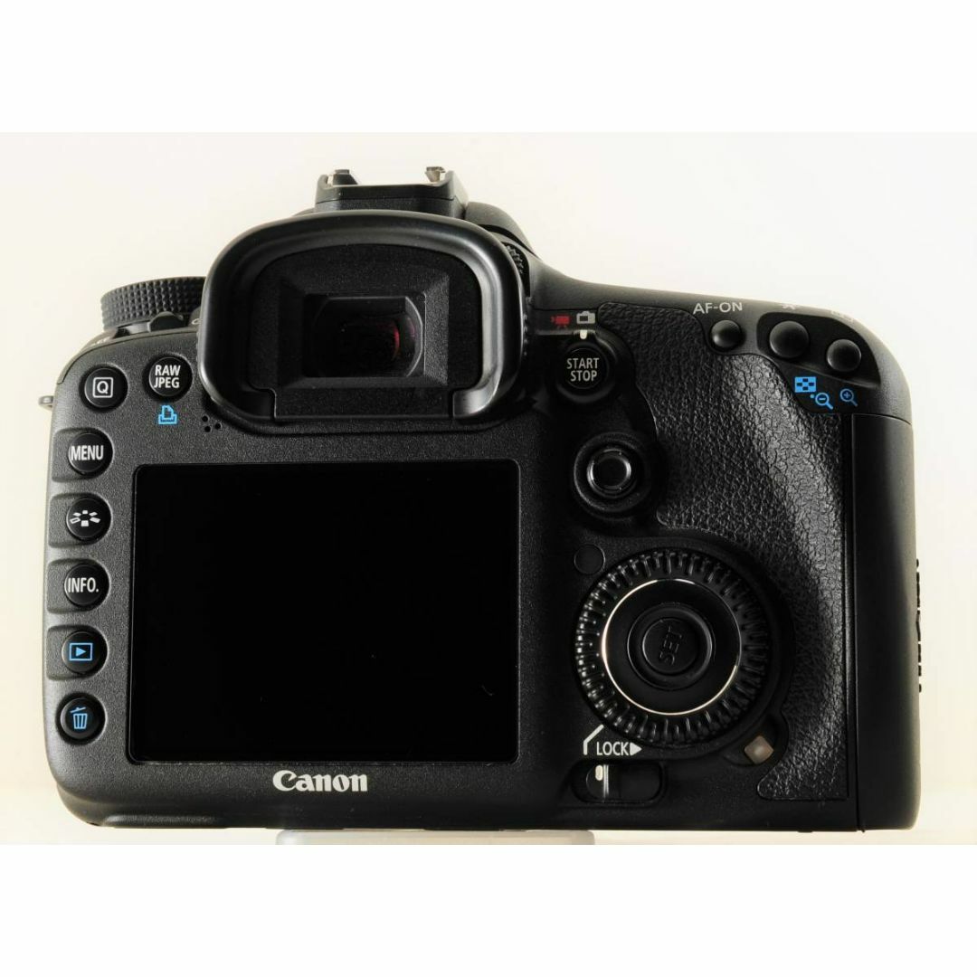 キャノン CANON EOS 7D ボディ デジタル一眼 キャノン CANON EOS 7D ボディ デジタル一眼