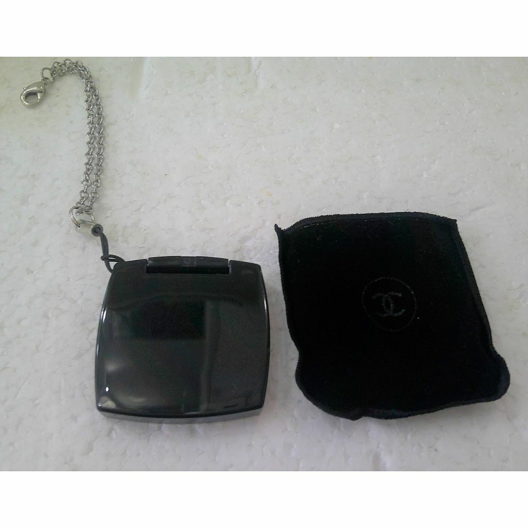 美品】CHANEL ココマーク コンパクトミラー 非売品 チャーム