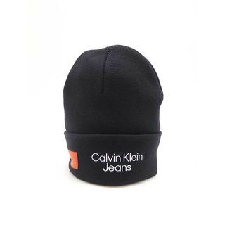 カルバンクライン(Calvin Klein)のカルバンクライジーンズ ロゴ刺繍ビーニーキャップ(ニット帽/ビーニー)