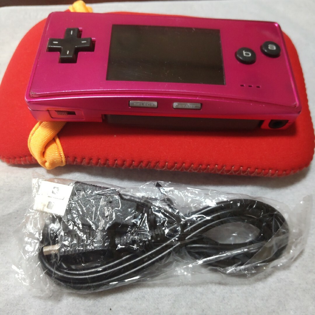 ゲームボーイミクロ　欧州限定ピンク　新品バッテリー交換済み　新品充電器付き