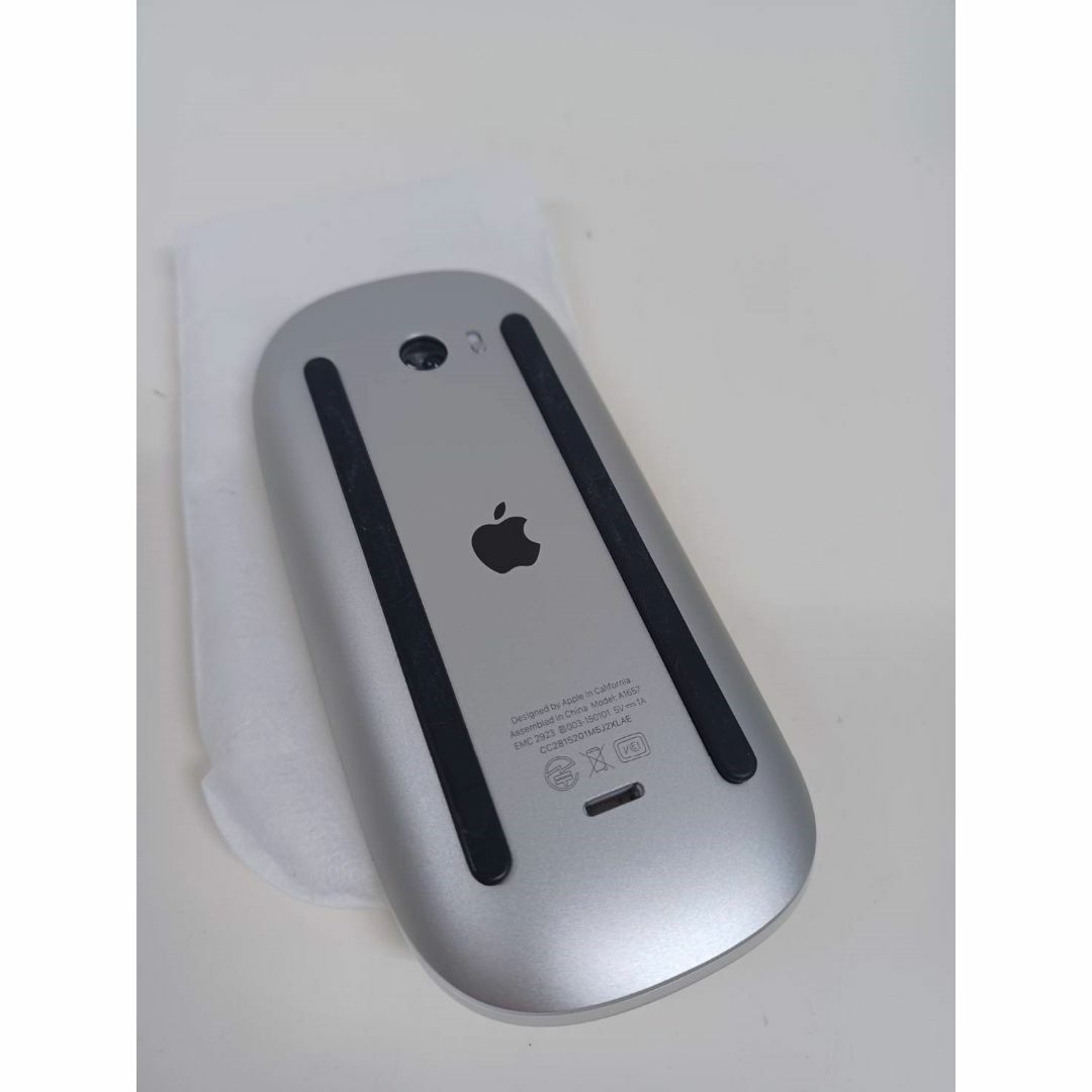 Apple(アップル)のApple Magic Mouse 2 (A1657) マジックマウス スマホ/家電/カメラのPC/タブレット(PC周辺機器)の商品写真