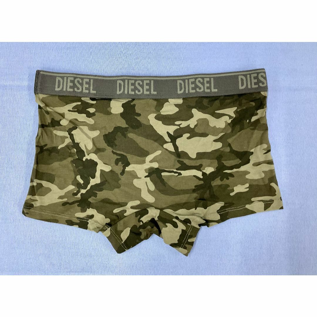 DIESEL(ディーゼル)のディーゼル　3パック ボクサーパンツ 15A23　Sサイズ　新品　00ST3V メンズのアンダーウェア(ボクサーパンツ)の商品写真