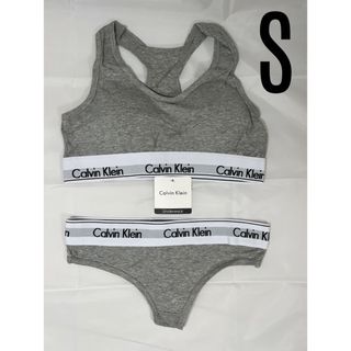 カルバンクライン(Calvin Klein)の【専用】Calvin Kleinブラ&ショーツ セット グレー&ブラックS(ブラ&ショーツセット)