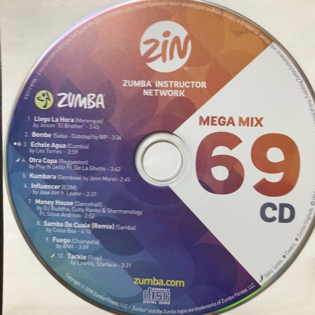 Zumba(ズンバ)のズンバ　MEGAMIX69  CD エンタメ/ホビーのCD(クラブ/ダンス)の商品写真