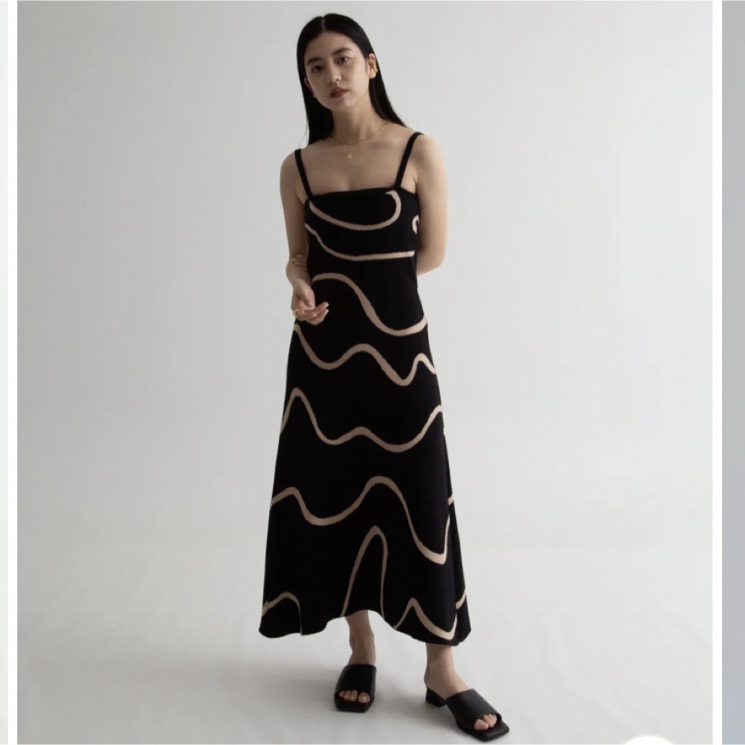 uenui  WAVE PATTERN KNIT ONE PIECE ワンピース