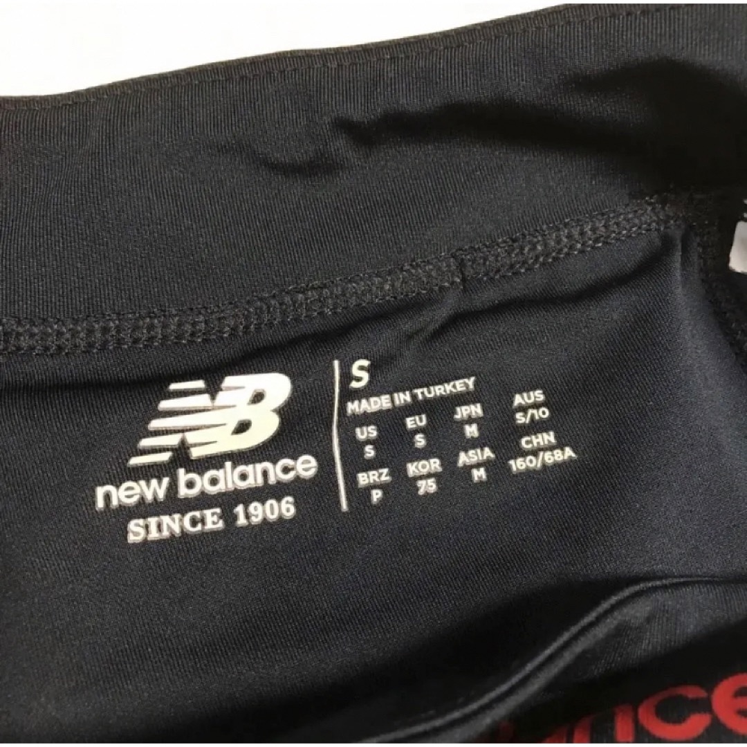 New Balance(ニューバランス)のNew Balance   ネイビー　スカート  Sサイズ レディースのスカート(ミニスカート)の商品写真