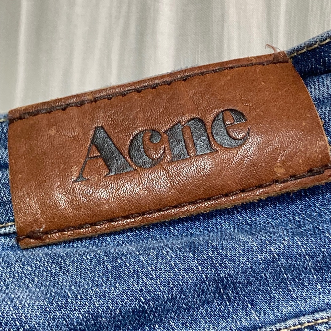 ACNE(アクネ)の☆アクネ Acne　ストレッチジーンズ　デニムパンツ　29インチ☆ レディースのパンツ(デニム/ジーンズ)の商品写真