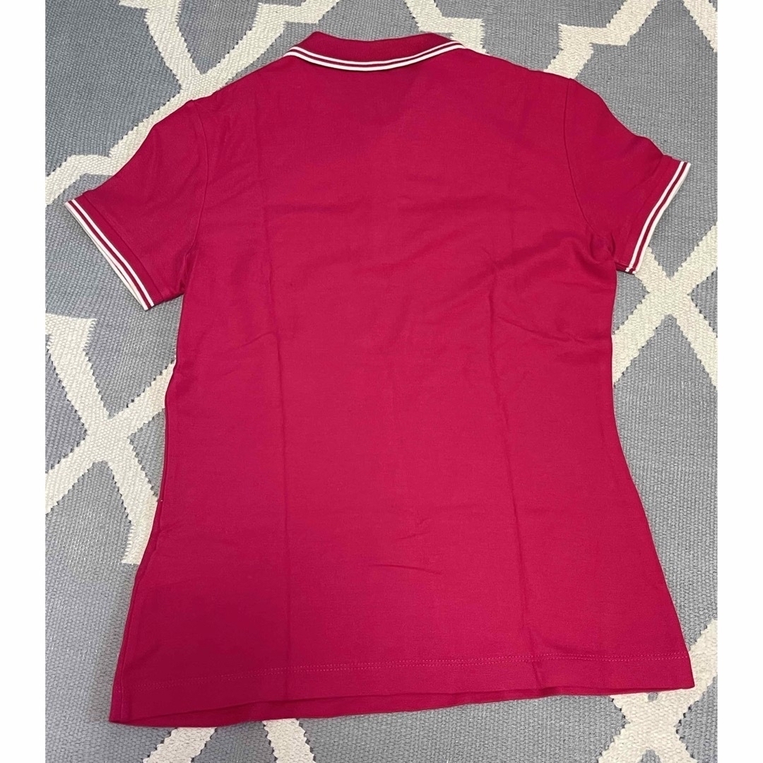 MONCLER(モンクレール)の未使用　モンクレール　ポロシャツ　ピンク　XS  レディースのトップス(ポロシャツ)の商品写真