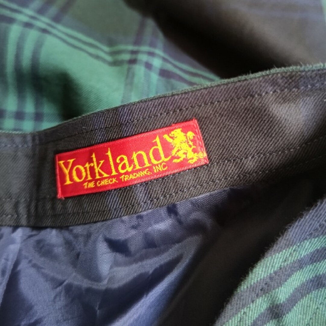 Yorkland(ヨークランド)のヨークランド　ロングスカート　11号  ブラックウォッチ柄 レディースのスカート(ロングスカート)の商品写真