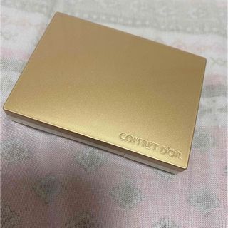 コフレドール(COFFRET D'OR)のあゆ様☆コフレドール アイブロウキーパー　01:メルティブラウン(パウダーアイブロウ)