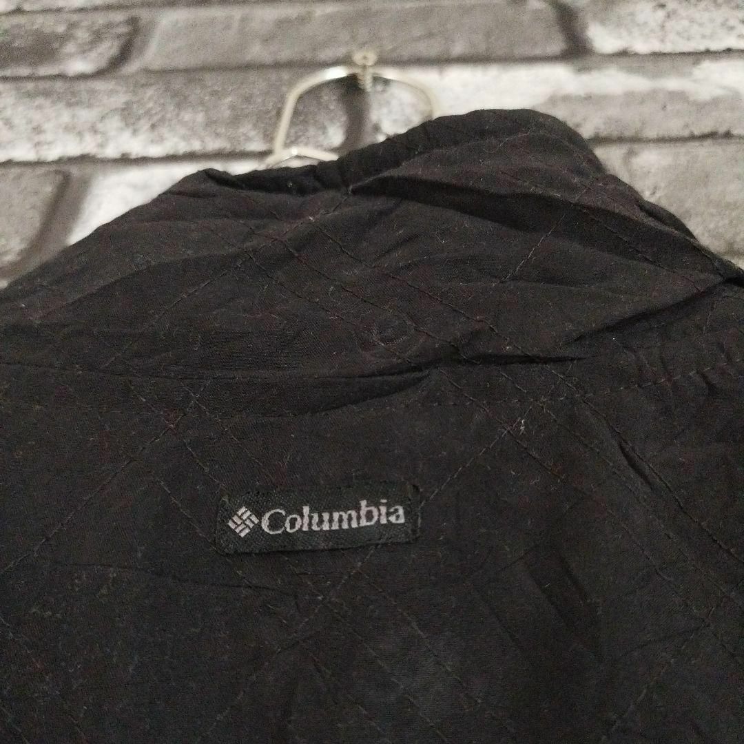 Columbia(コロンビア)のColumbiaコロンビアレディースキルティングベストジレワンポイントロゴ黒M レディースのトップス(ベスト/ジレ)の商品写真