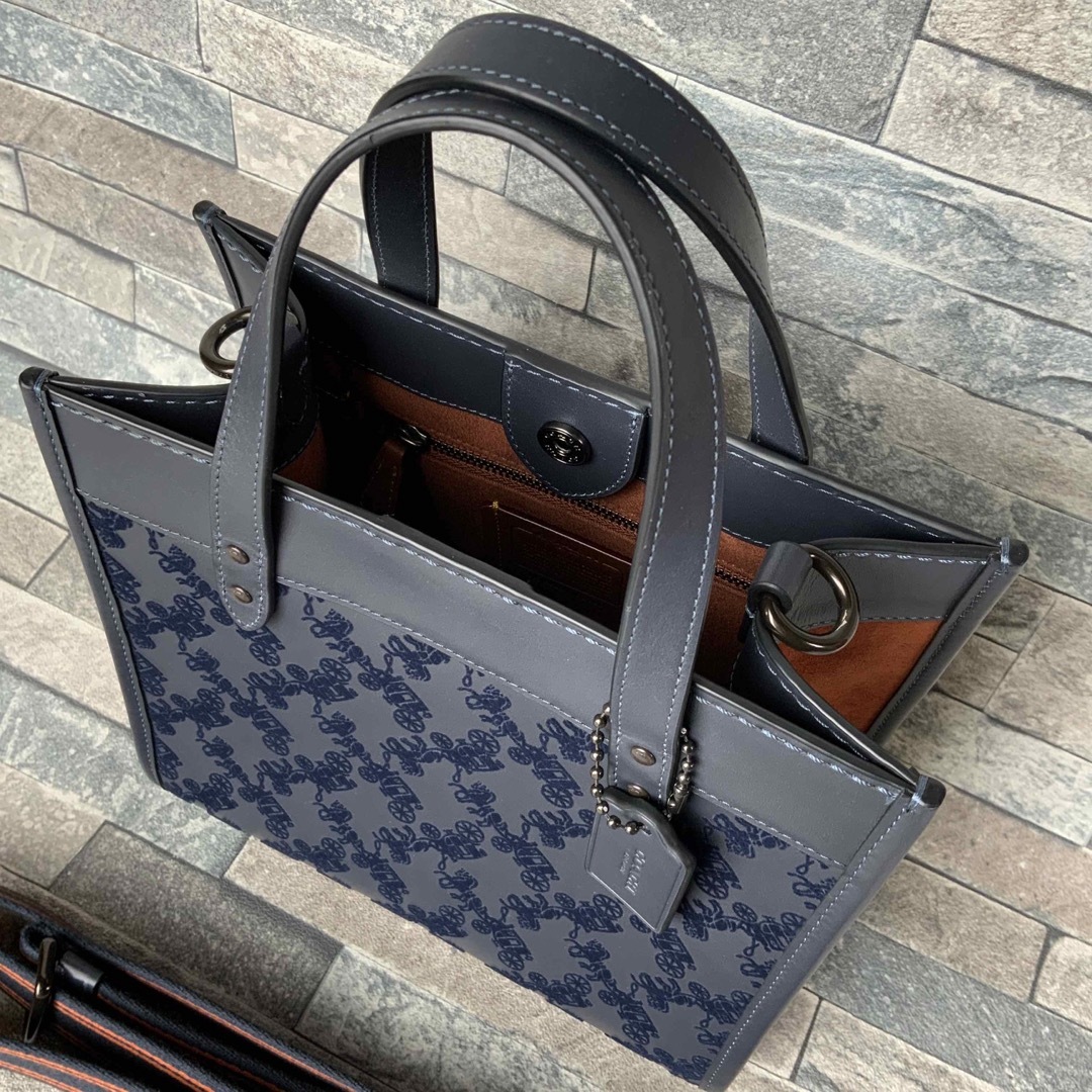 ◆◇◆COACHフィールド トート 22 ホース アンド キャリッジ スエード◆