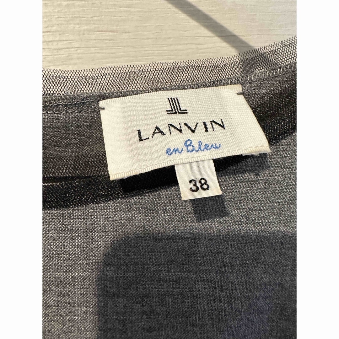 LANVIN en Bleu(ランバンオンブルー)のLANVINenBlue ランバンオンブルー 38サイズ グレー レディースのトップス(シャツ/ブラウス(半袖/袖なし))の商品写真