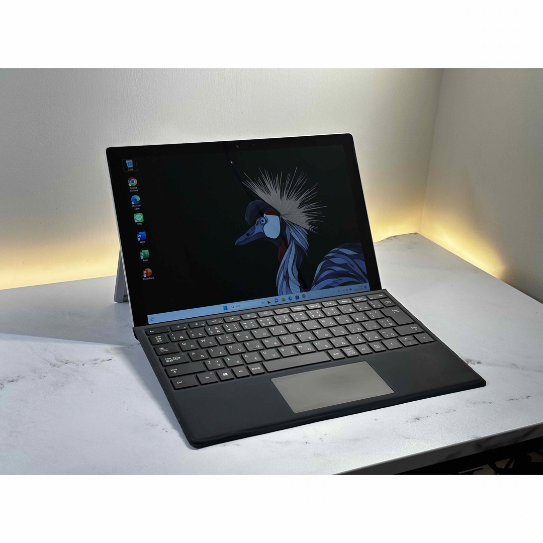 SIMフリー新同品 Surface Pro5 LTE i5 8 SSD 256