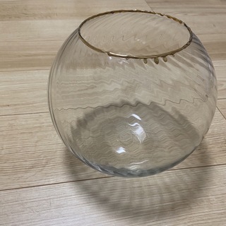 エイチアンドエム(H&M)のH&M HOME 丸型 ガラスフラワーベース(花瓶)