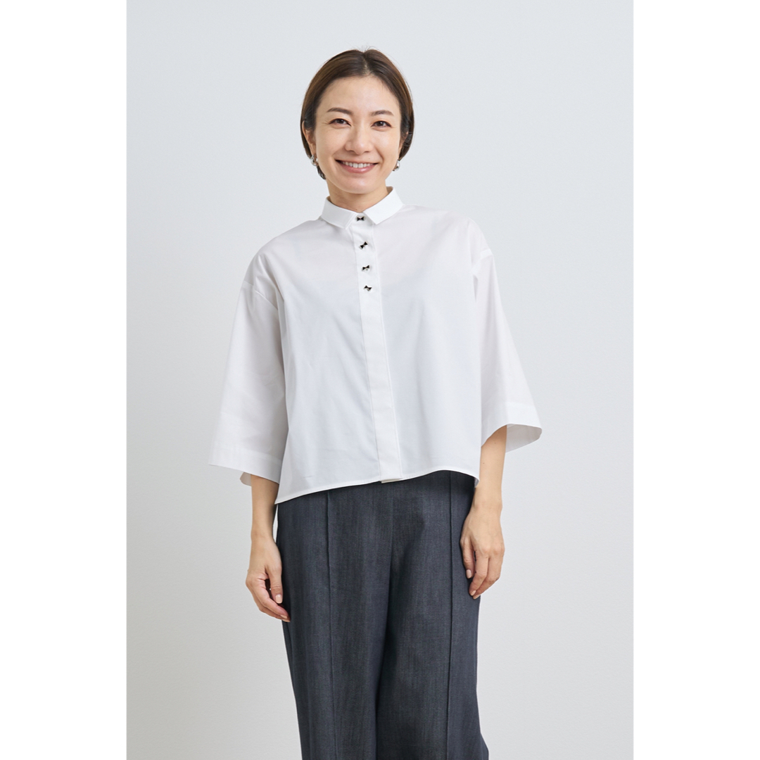 yori リボンボタンショートシャツ yori リボンボタンショートシャツ