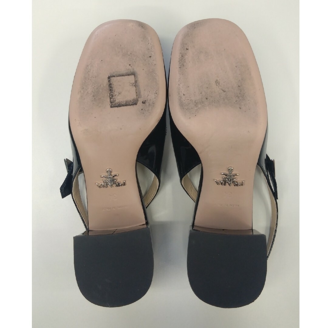 PRADA(プラダ)のPRADAパテントレザー スリングバック  パンプス レディースの靴/シューズ(ハイヒール/パンプス)の商品写真