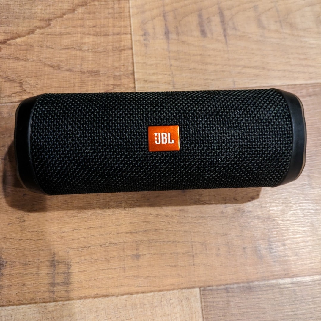 JBL FLIP4 Bluetoothスピーカー　　箱付