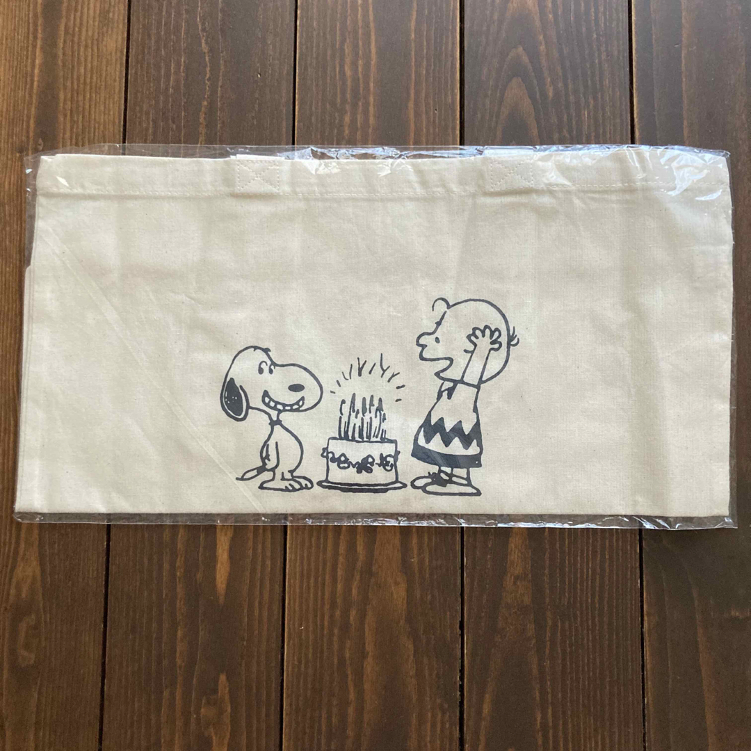 SNOOPY(スヌーピー)のスヌーピータウンショップ  非売品　エコバッグ レディースのバッグ(エコバッグ)の商品写真