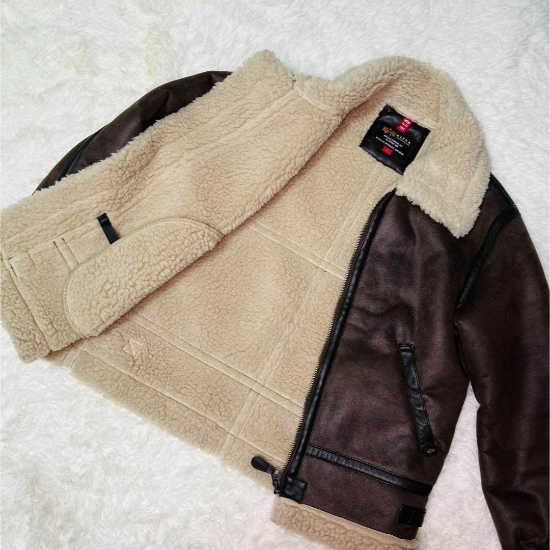 ALPHA INDUSTRIES(アルファインダストリーズ)のアルファ　レディース L ボアジャケット　ボアブルゾン　B3 フライトブルゾン レディースのジャケット/アウター(ブルゾン)の商品写真