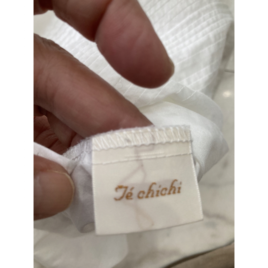 Techichi(テチチ)の最終値下　テチチ　レディースブラウス　M レディースのトップス(シャツ/ブラウス(半袖/袖なし))の商品写真