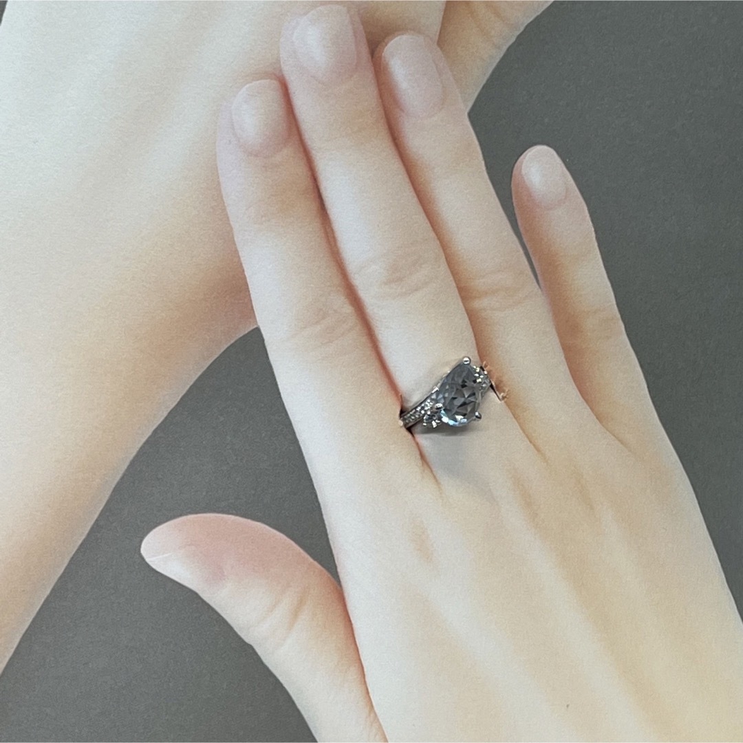 新品未使用/天然スカイブルートパーズ&ラインストーンリング/silver製指輪. レディースのアクセサリー(リング(指輪))の商品写真