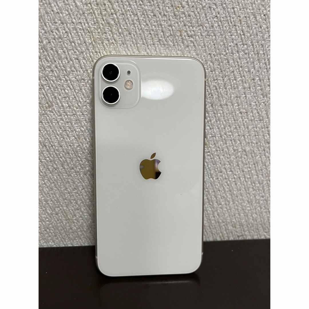 iPhone 11 ホワイト 128GB SIMフリー - スマートフォン/携帯電話